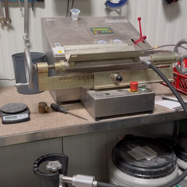 Instagram post from hahnenbergservice. This post is in position 3.