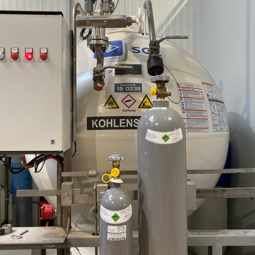 Instagram post from hahnenbergservice. This post is in position 0.